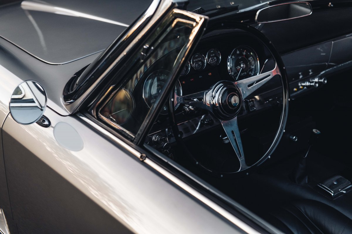 1960 Maserati 3500 GT Vignale Spyder 32