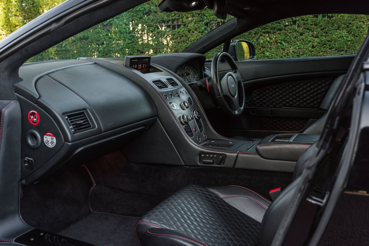 2015 Aston Martin N430 Vantage Q Stratstone Special Edition