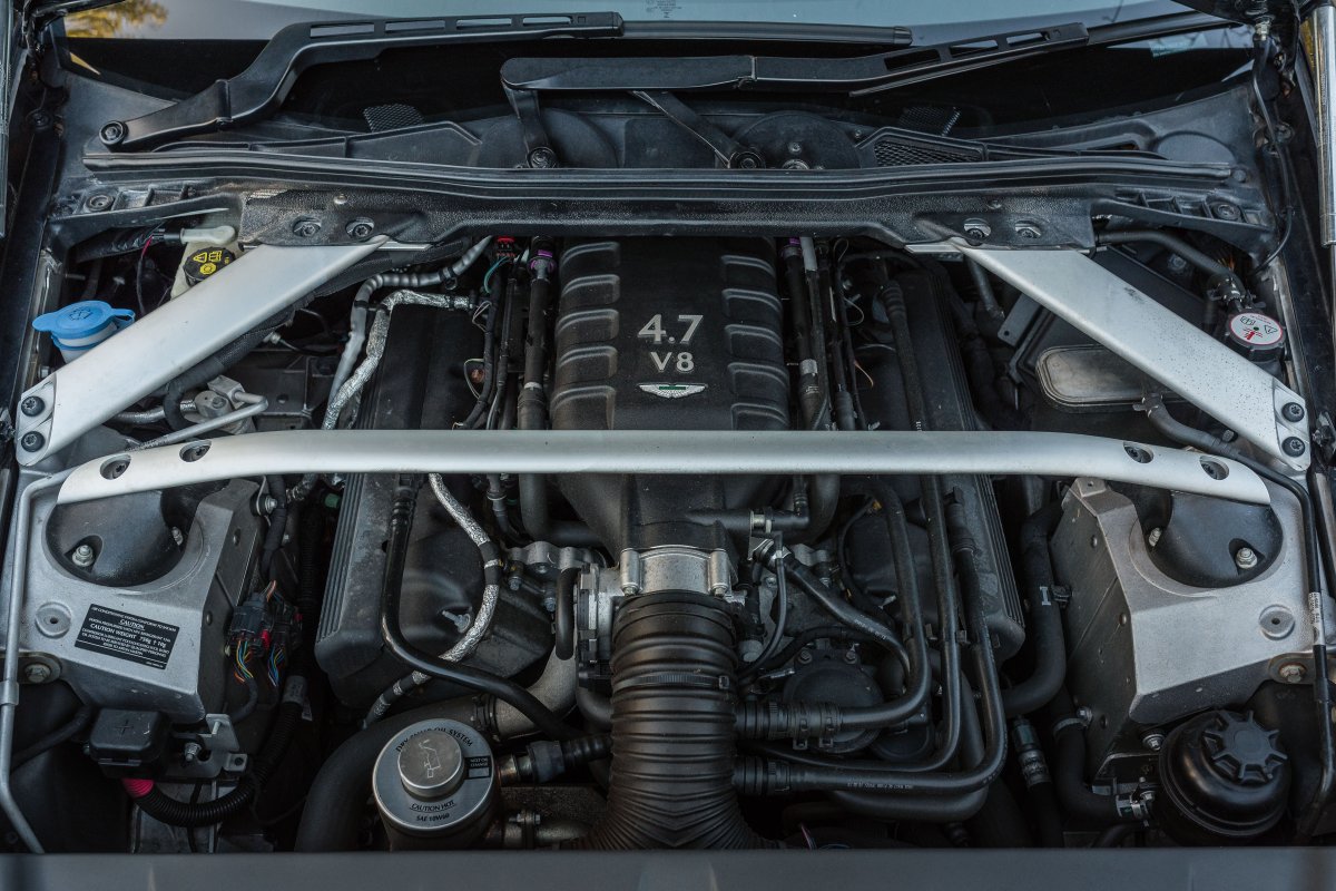 2015 Aston Martin N430 Vantage Q Stratstone Special Edition