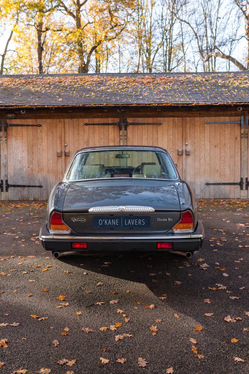 1990 Daimler Double-Six Series III