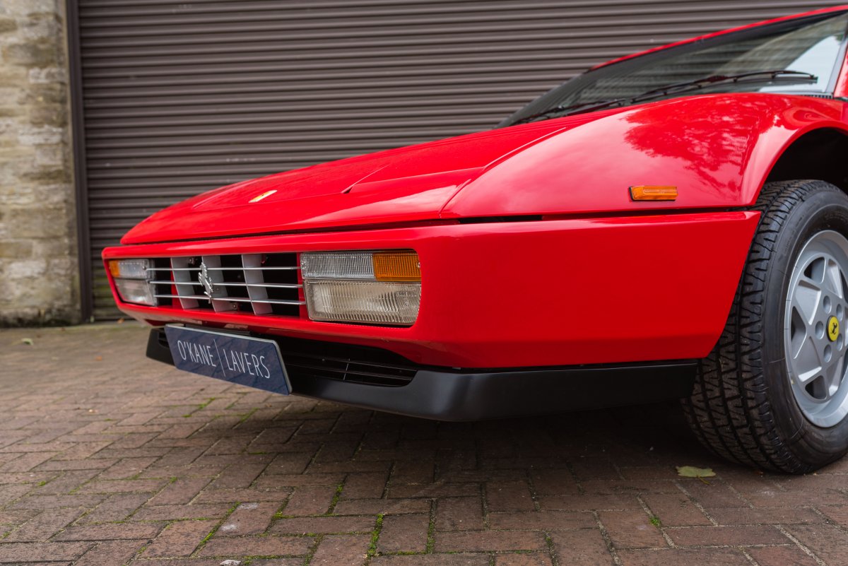 1987 Ferrari Mondial T Cabriolet 23