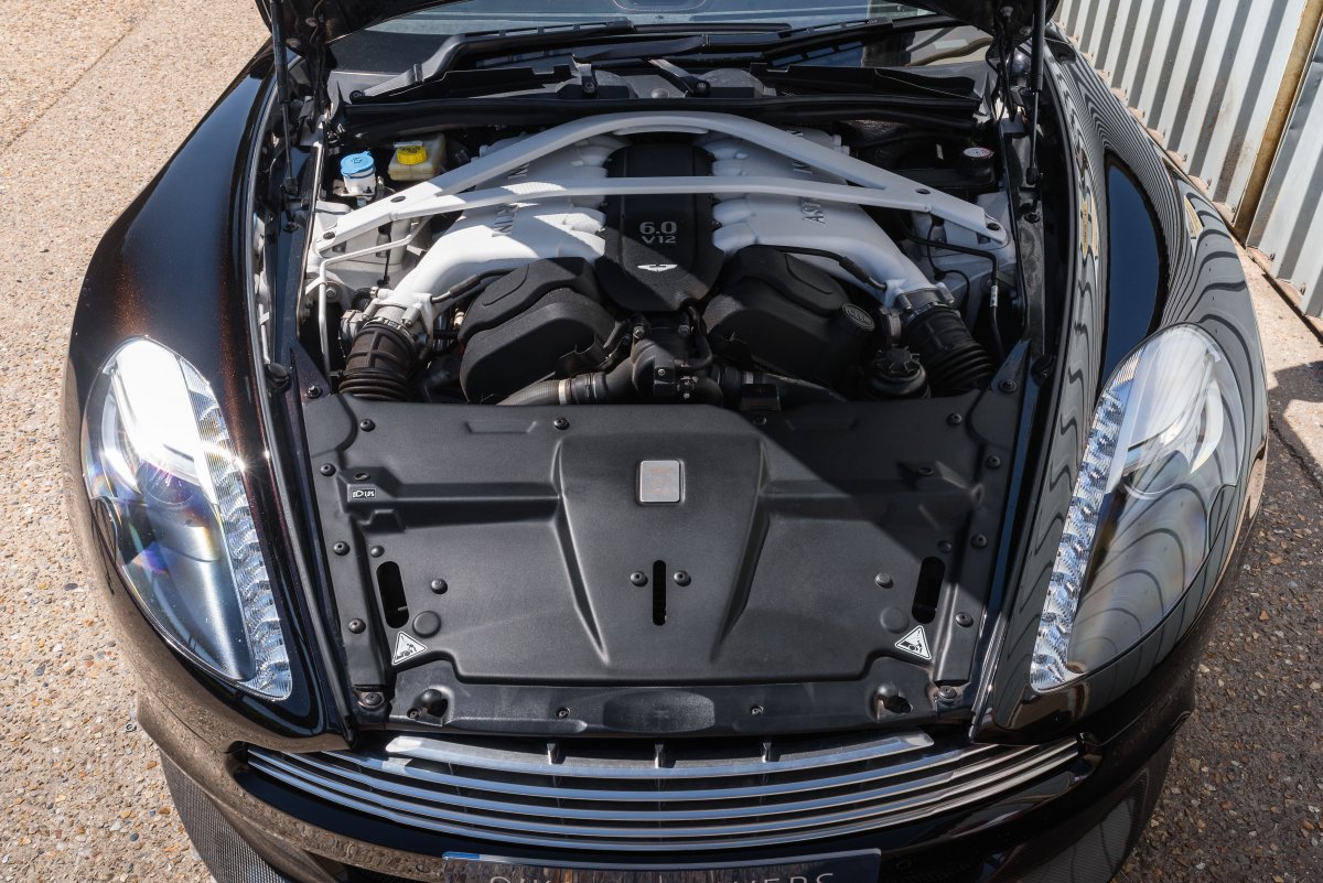 2013 Aston Martin Vanquish Engine