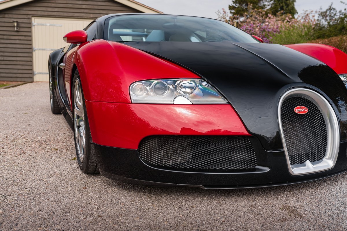 2008 Bugatti Veyron 15