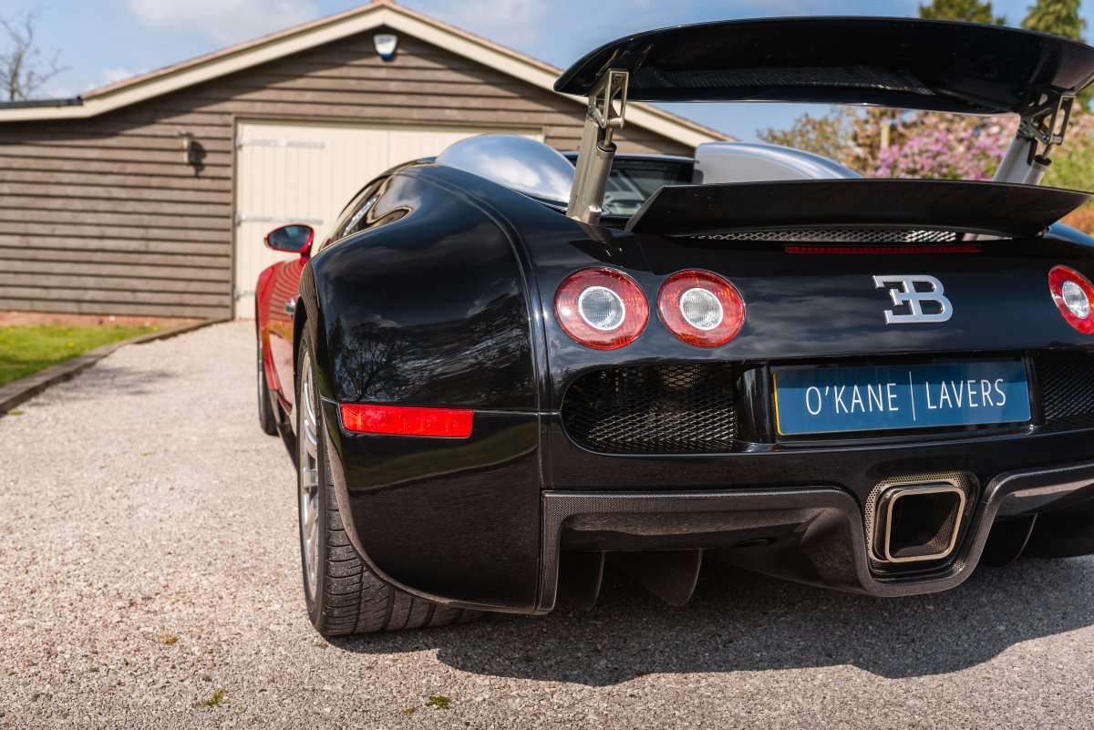 2008 Bugatti Veyron 24