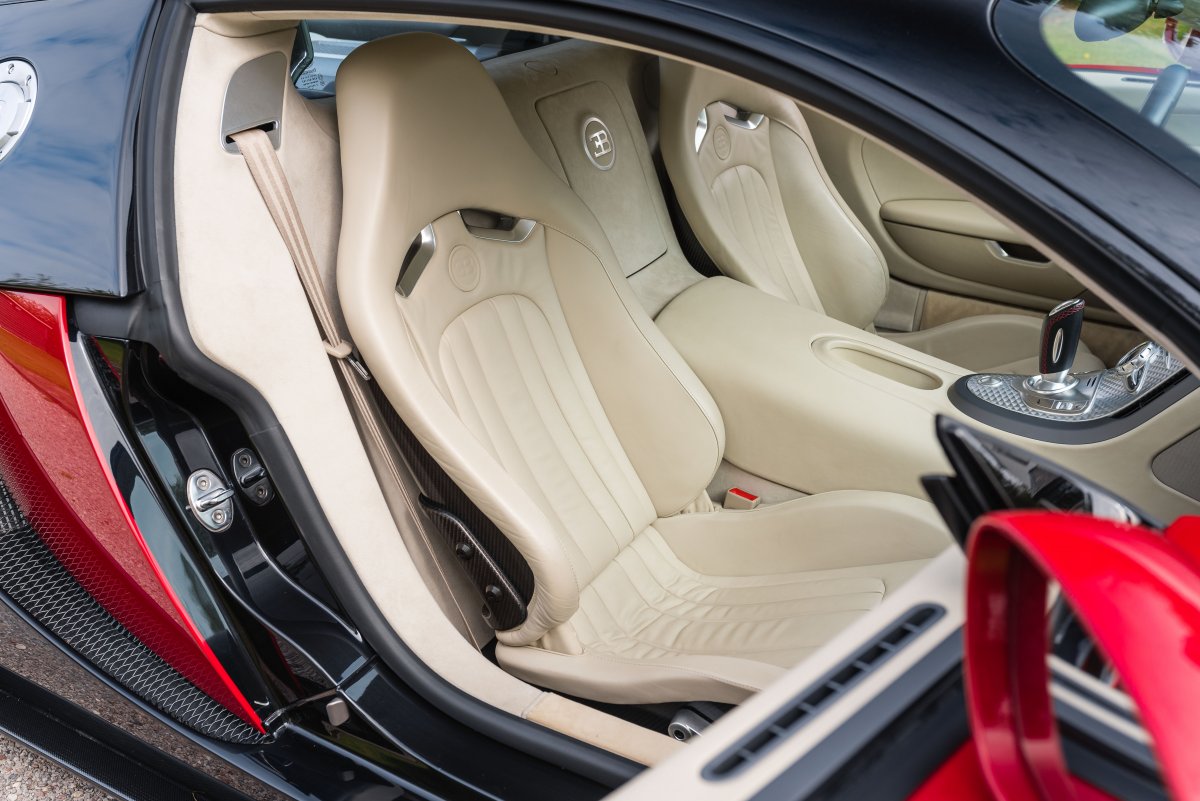 2008 Bugatti Veyron Passengers Door