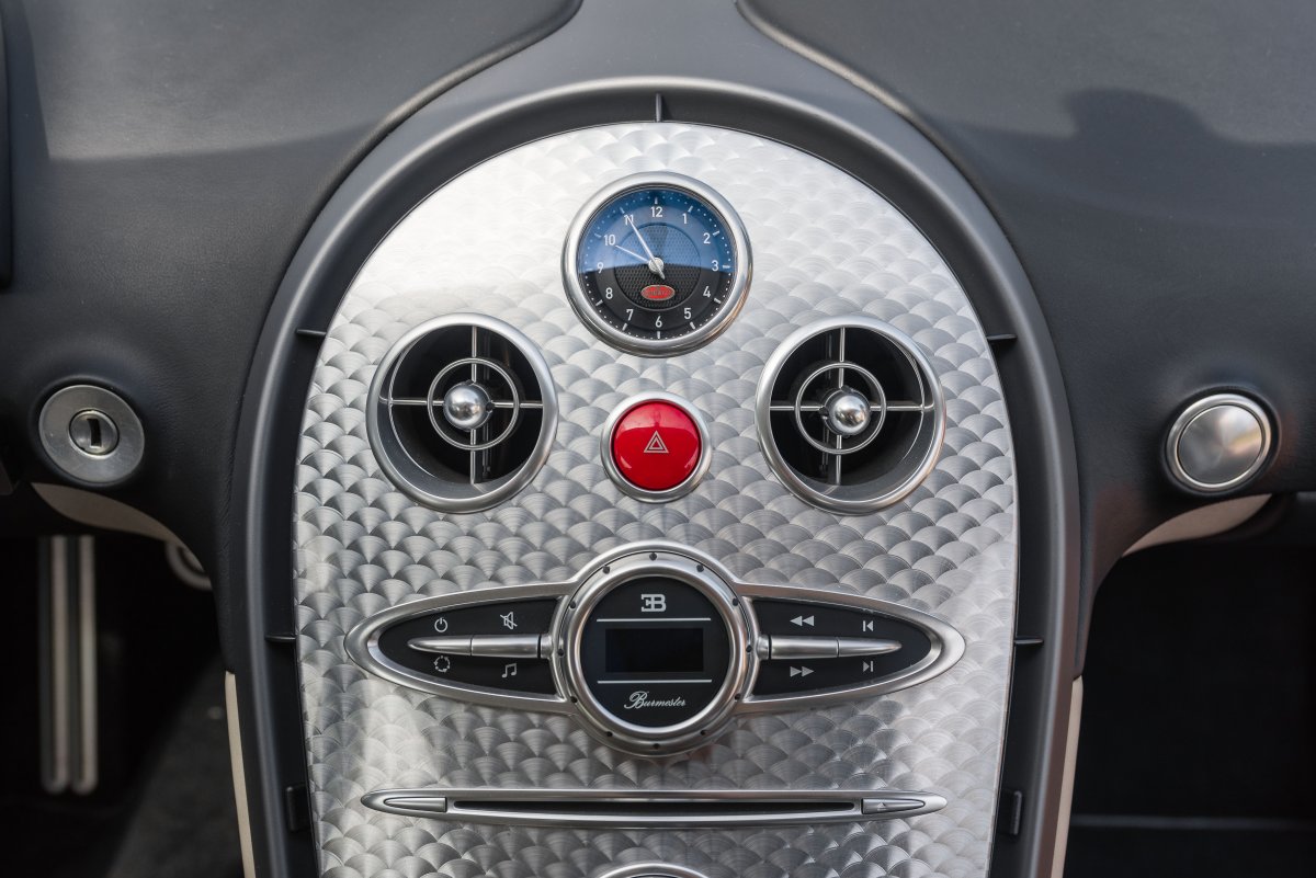 2008 Bugatti Veyron 35