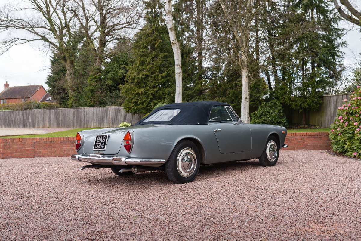 1961 Lancia Flaminia GT Convertible Rear Left Roof Up