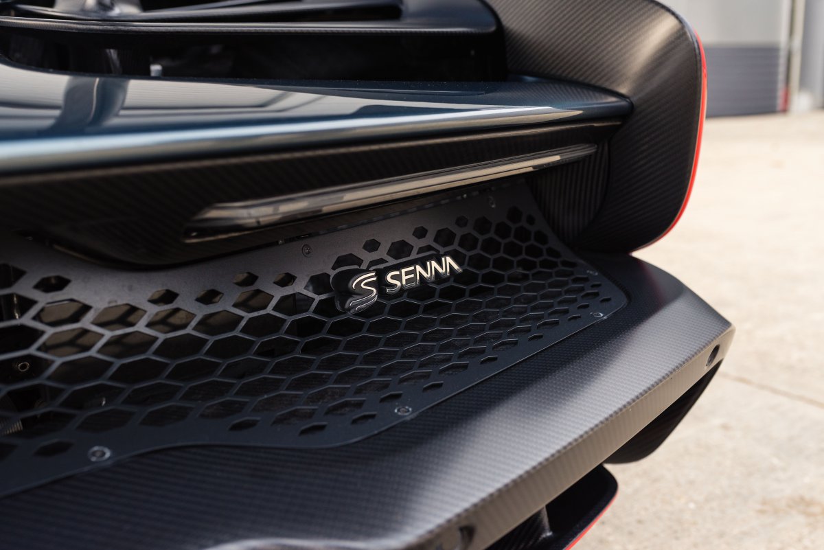 2018 McLaren Senna Badge