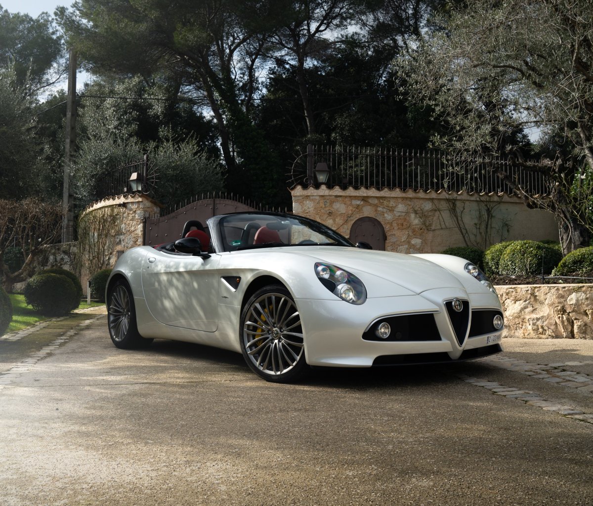 2012 Alfa Romeo 8C Spider For Sale 1