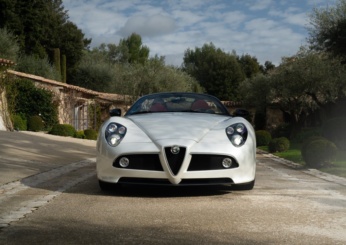 2012 Alfa Romeo 8C Spider For Sale 2