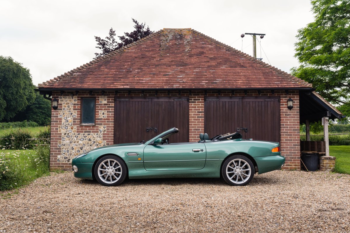2000 Aston Martin DB7 Vantage Volante For Sale