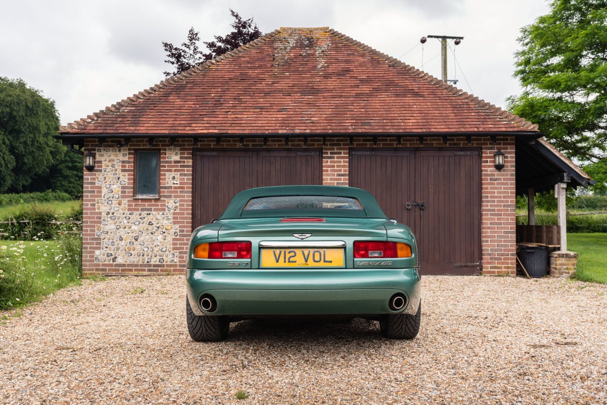 2000 Aston Martin DB7 Vantage Volante For Sale