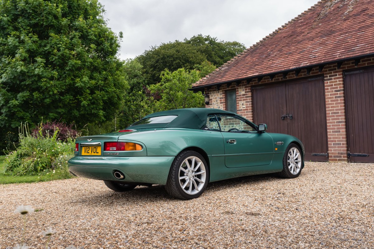 2000 Aston Martin DB7 Vantage Volante For Sale