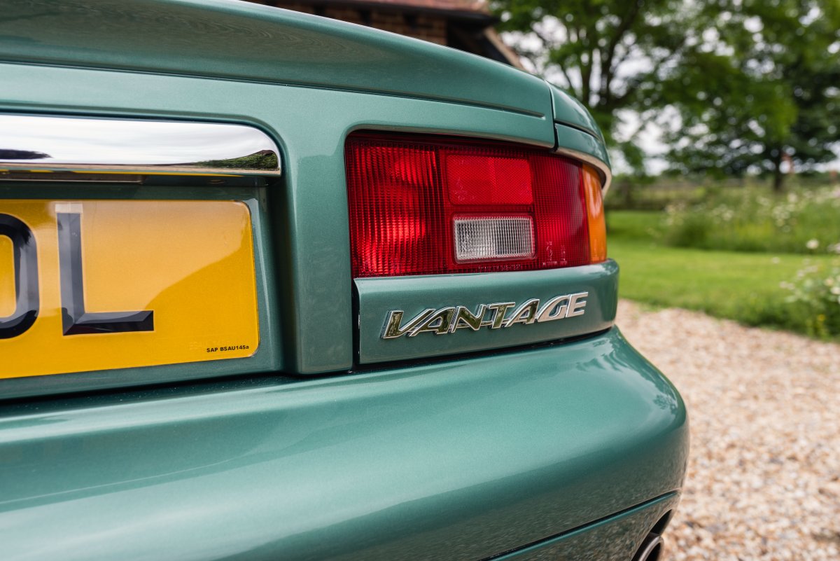 2000 Aston Martin DB7 Vantage Volante For Sale