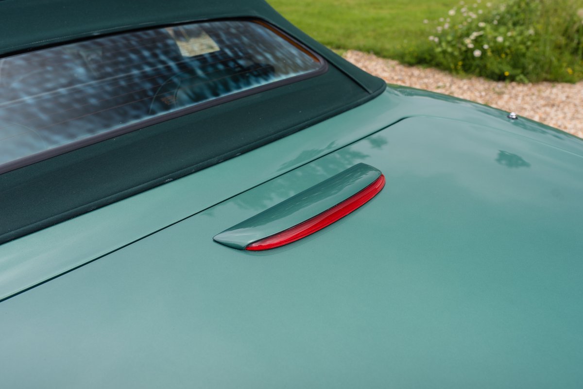 2000 Aston Martin DB7 Vantage Volante For Sale
