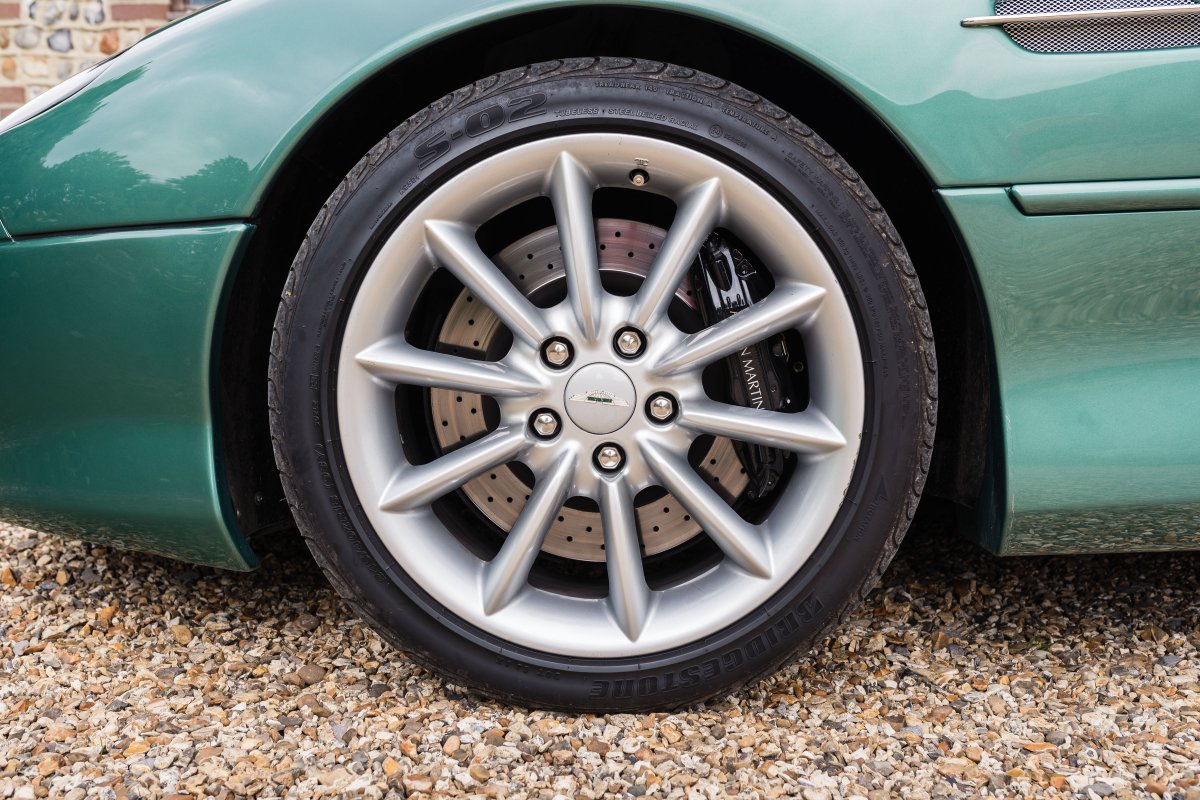 2000 Aston Martin DB7 Vantage Volante For Sale