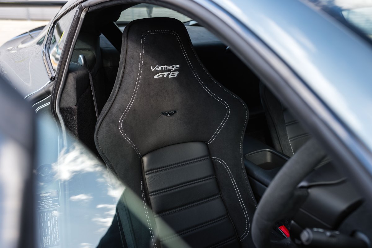 2017 Aston Martin Vantage GT8 For Sale