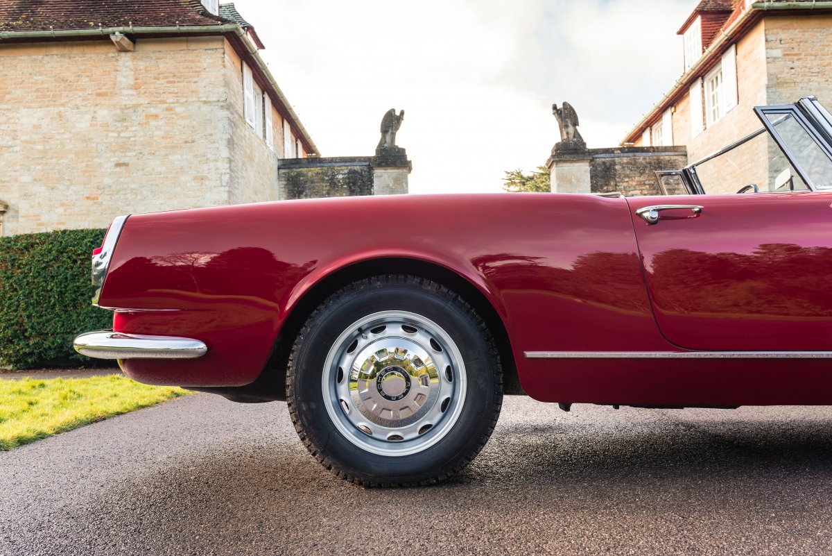 1964 Alfa Romeo 2600 Spider