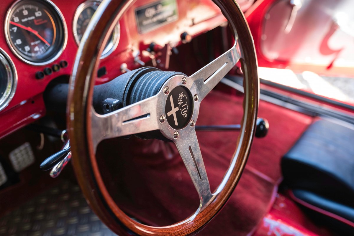 1965 Alfa Romeo Giulia 101 Spider