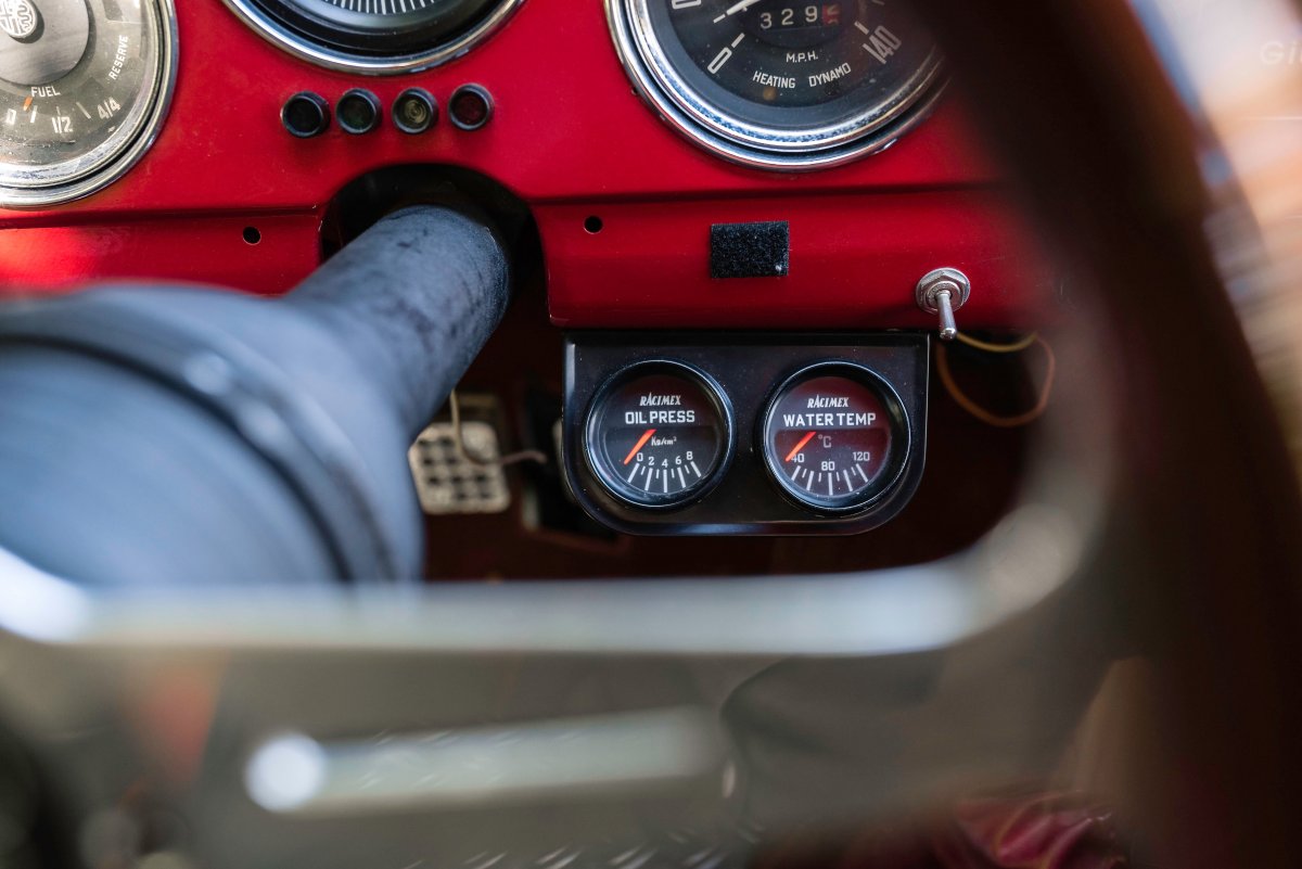 1965 Alfa Romeo Giulia 101 Spider