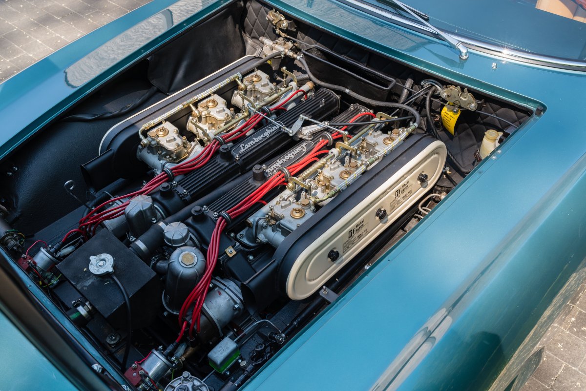 Lamborghini Islero S For Sale 26 Engine