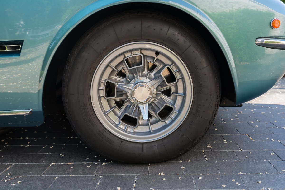 Lamborghini Islero S For Sale 30 Wheels 2