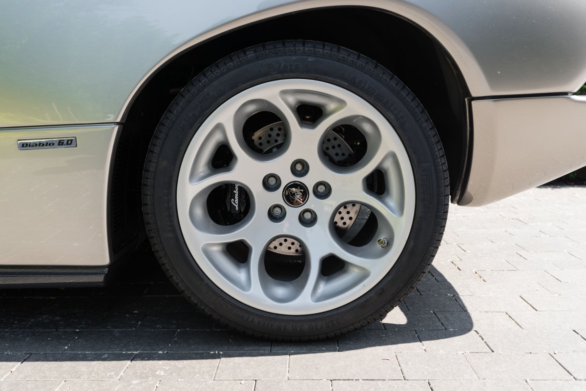 2000 Diablo VT 6.0 For Sale Wheel 4