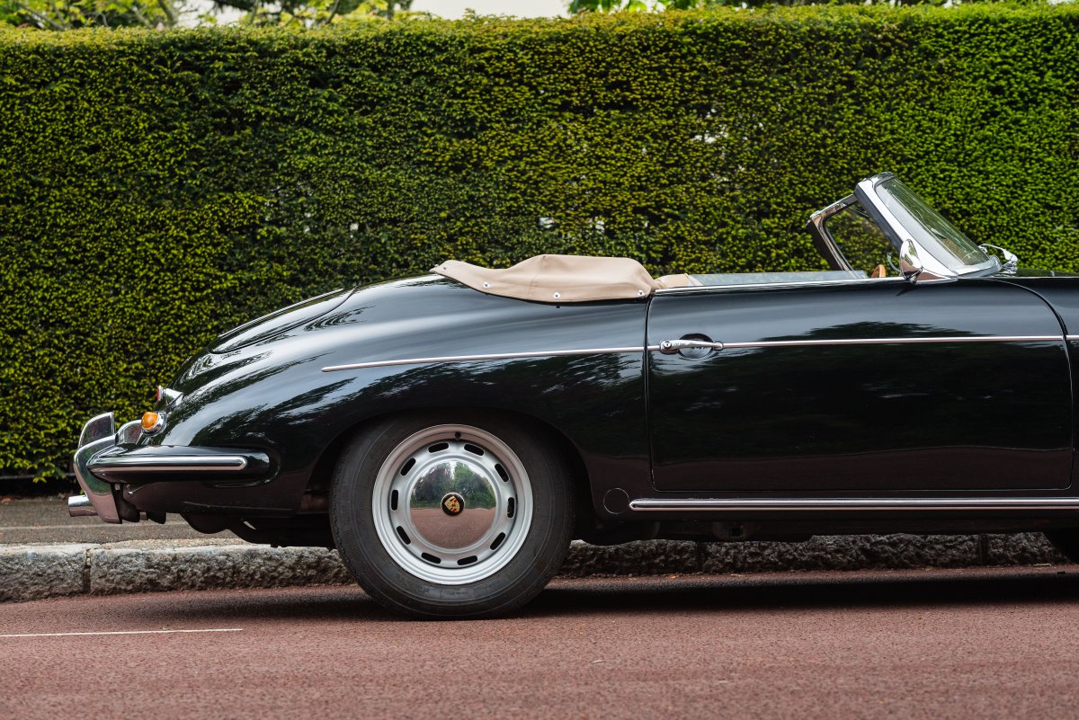 1962 Porsche 356B Roadster 17