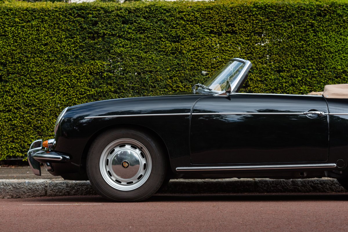 1962 Porsche 356B Roadster 19
