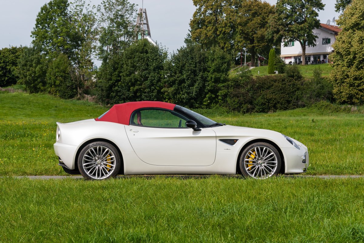 2012 Alfa Romeo 8C Spider For Sale