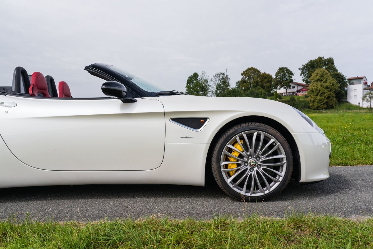 2012 Alfa Romeo 8C Spider For Sale