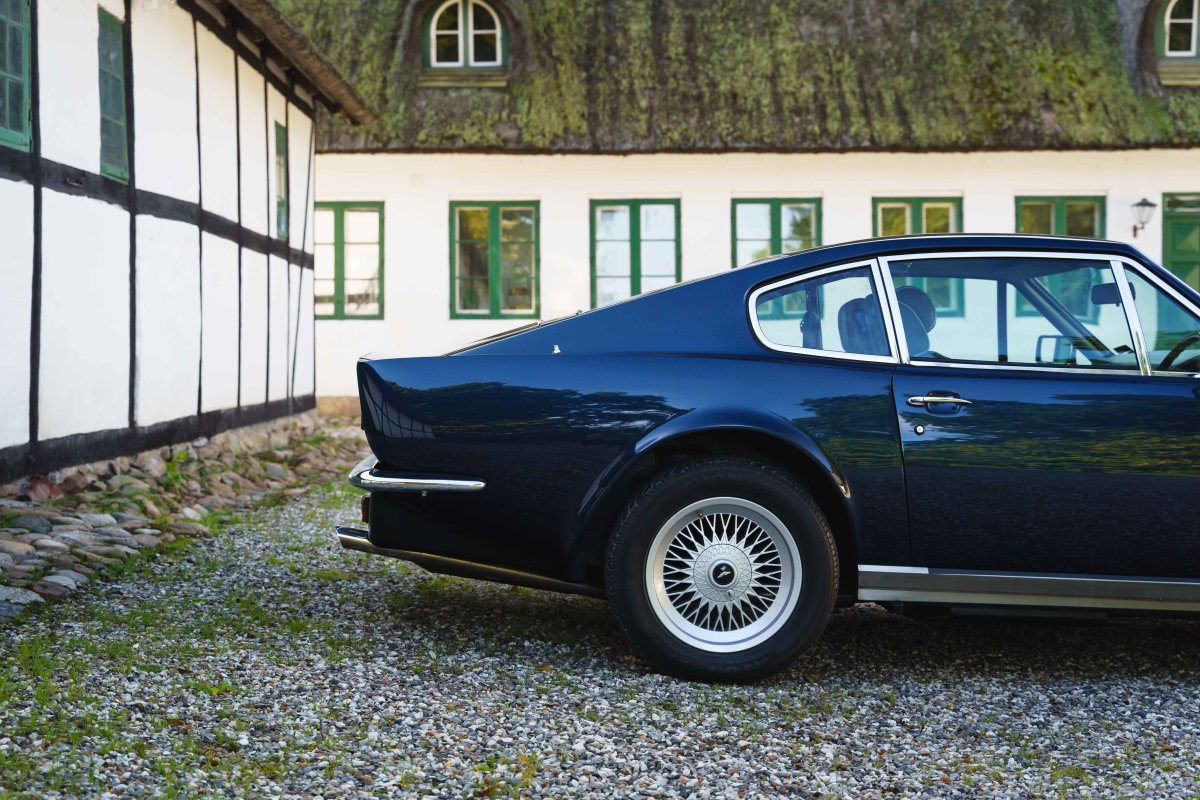 1987 Aston Martin V8 Vantage X-Pack