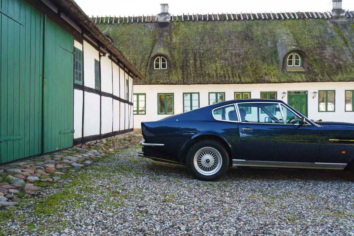1987 Aston Martin V8 Vantage X-Pack