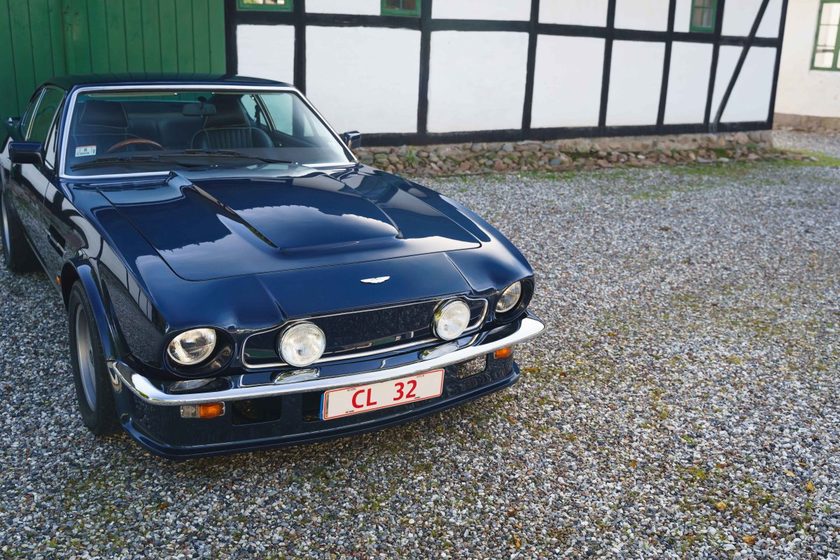 1987 Aston Martin V8 Vantage X-Pack
