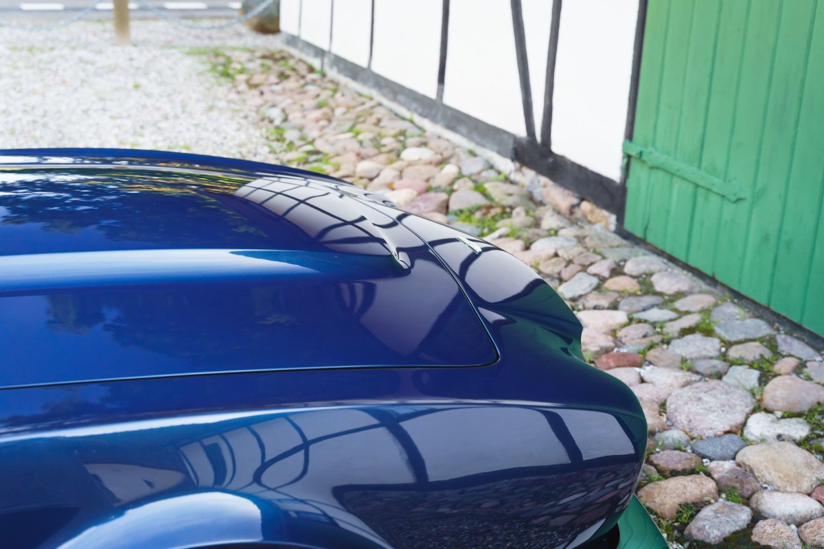 1987 Aston Martin V8 Vantage X-Pack