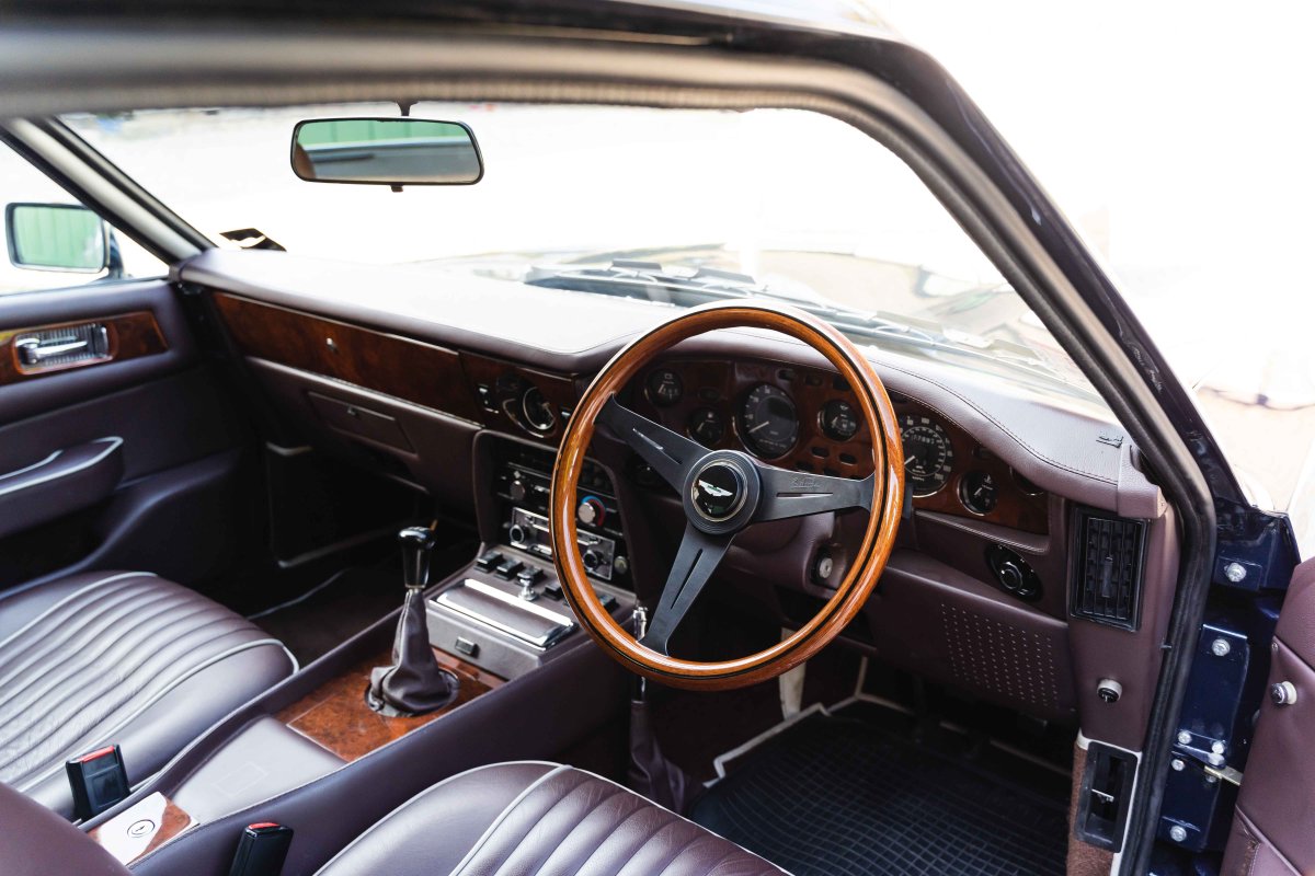 1987 Aston Martin V8 Vantage X-Pack