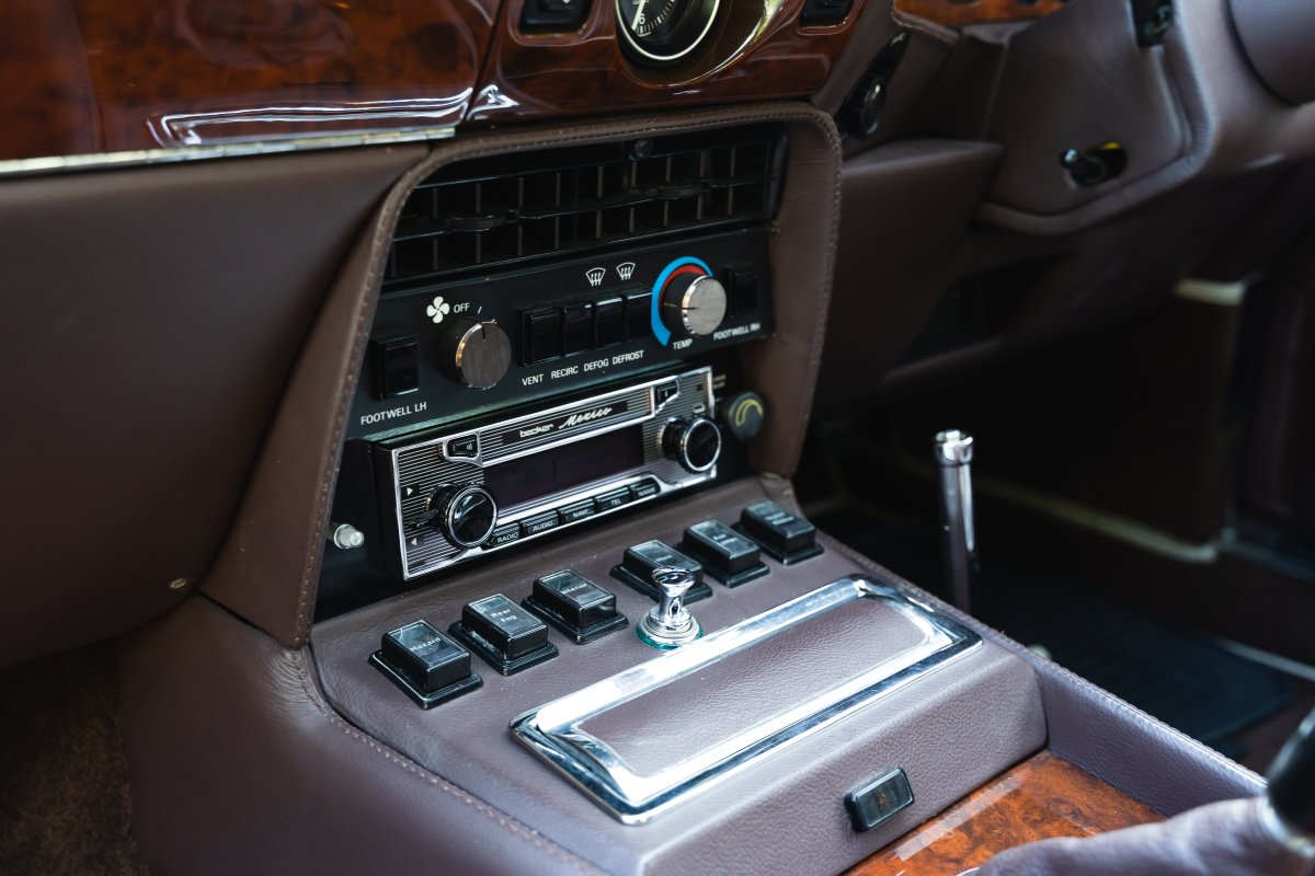 1987 Aston Martin V8 Vantage X-Pack