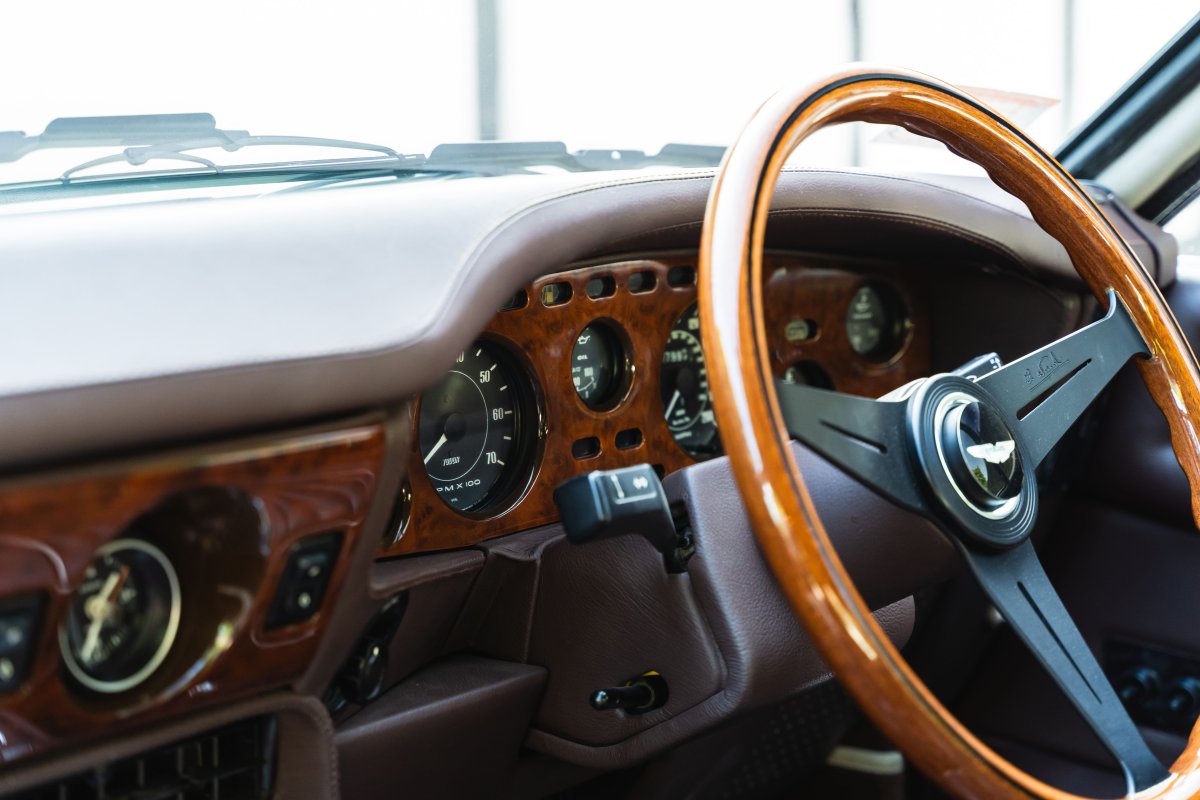 1987 Aston Martin V8 Vantage X-Pack