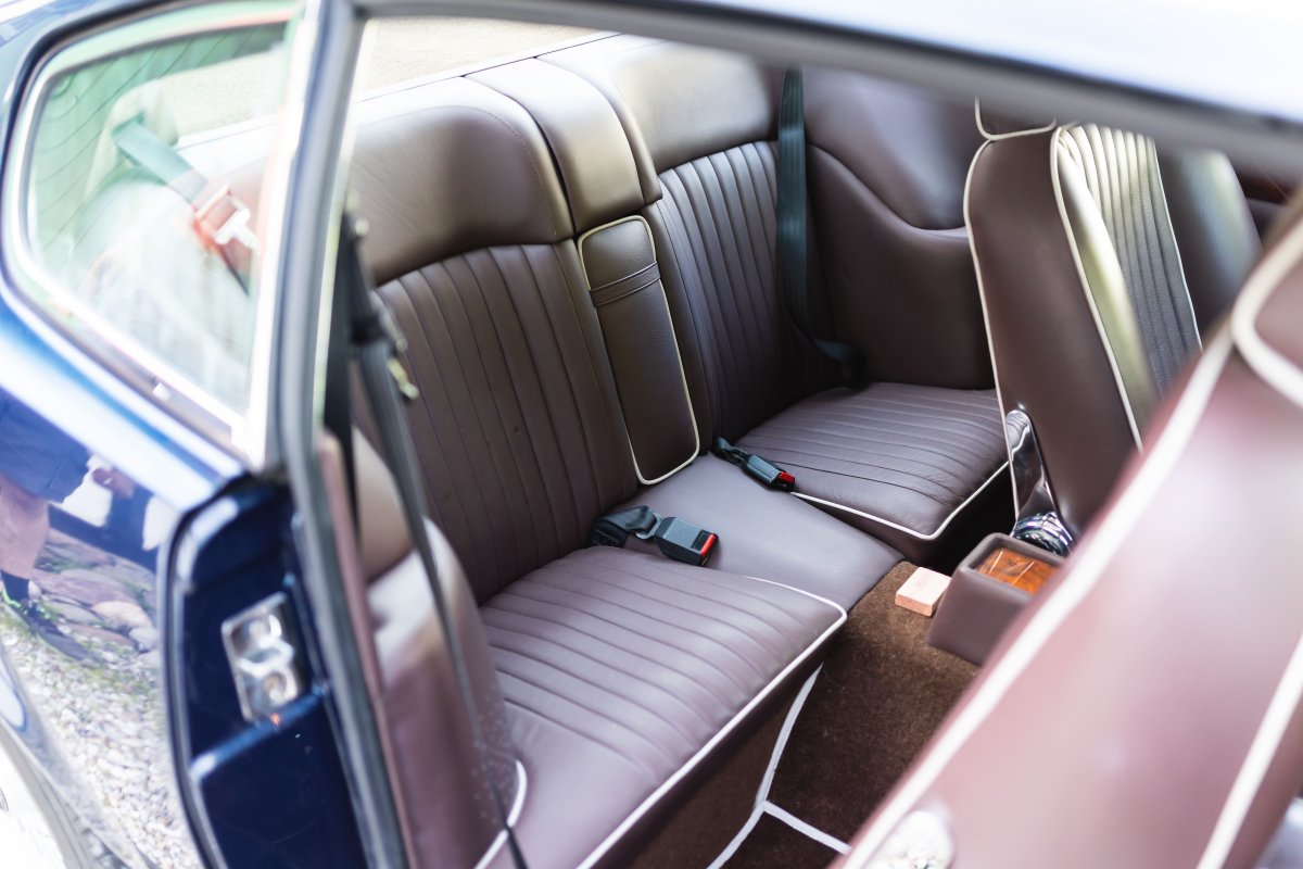 1987 Aston Martin V8 Vantage X-Pack