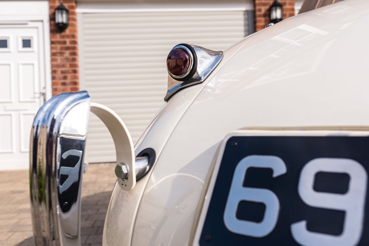 1954 Jaguar XK120 Drophead Coupé For Sale