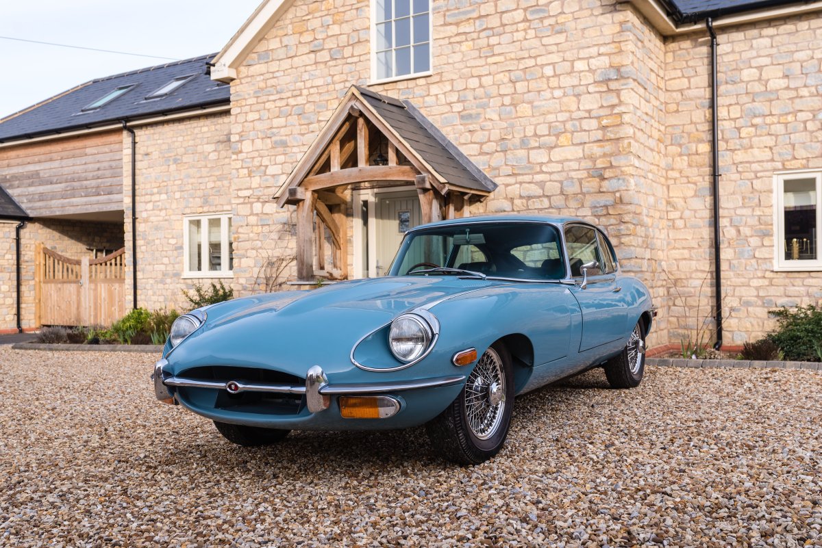 1969 Jaguar E-Type Series II 2+2 For Sale