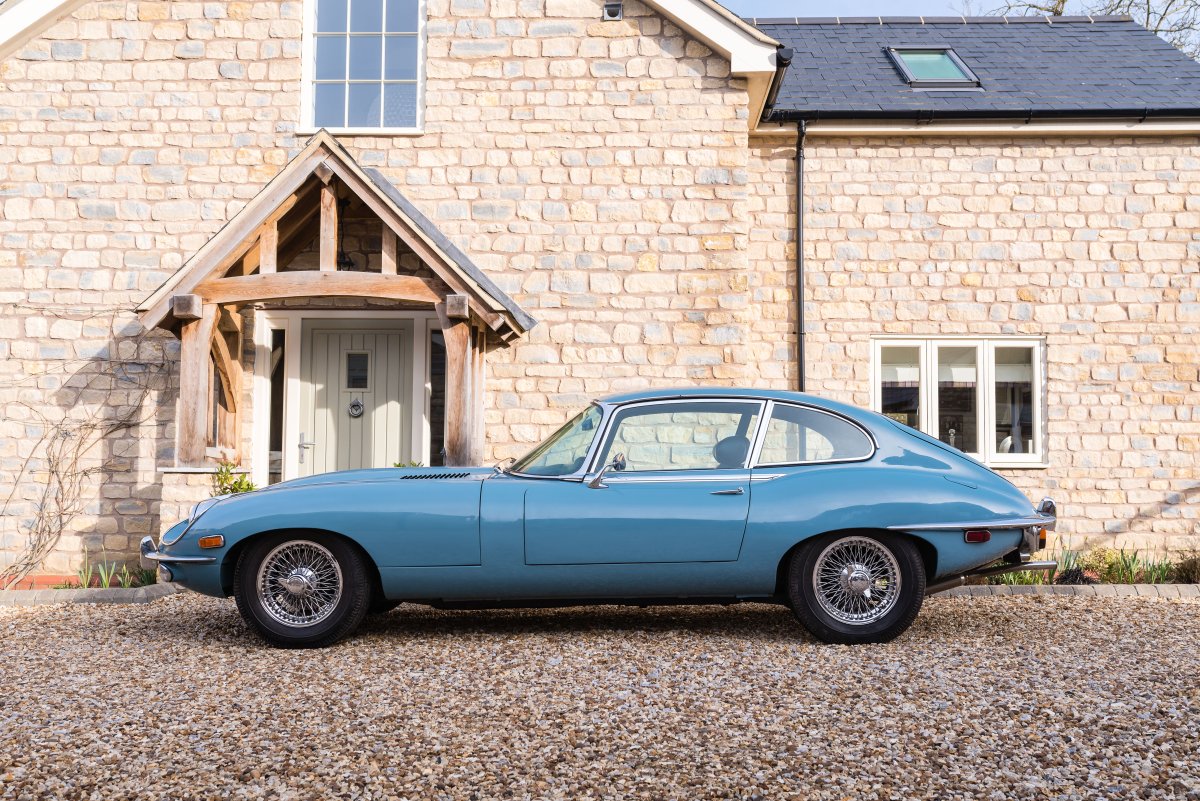 1969 Jaguar E-Type Series II 2+2 For Sale