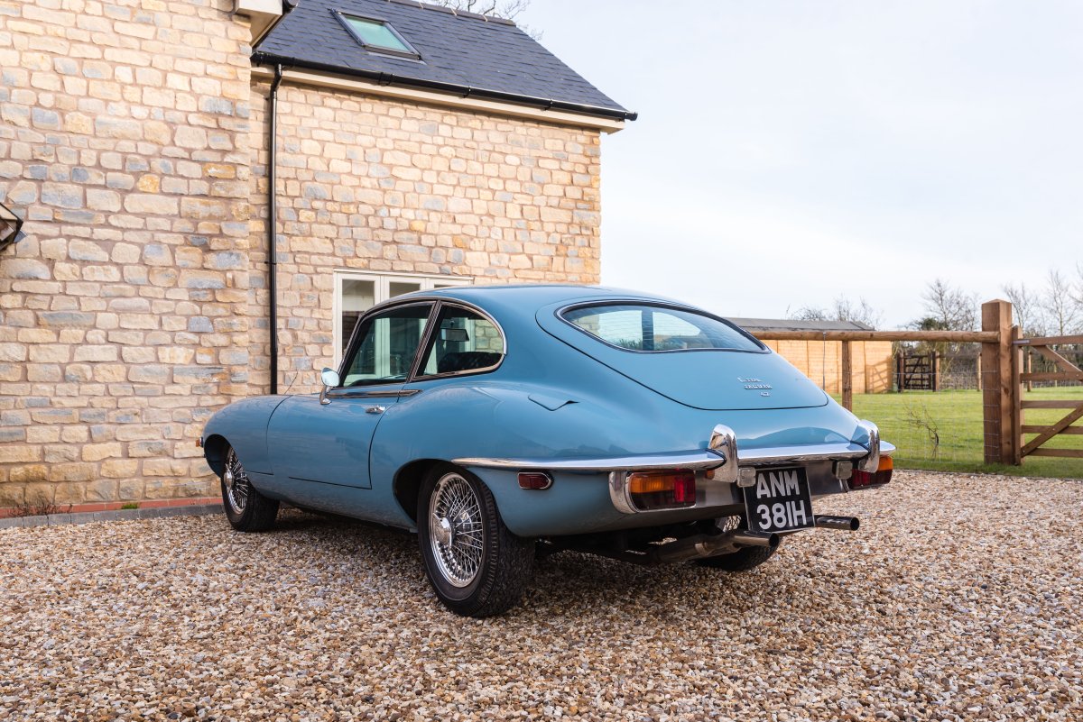 1969 Jaguar E-Type Series II 2+2 For Sale