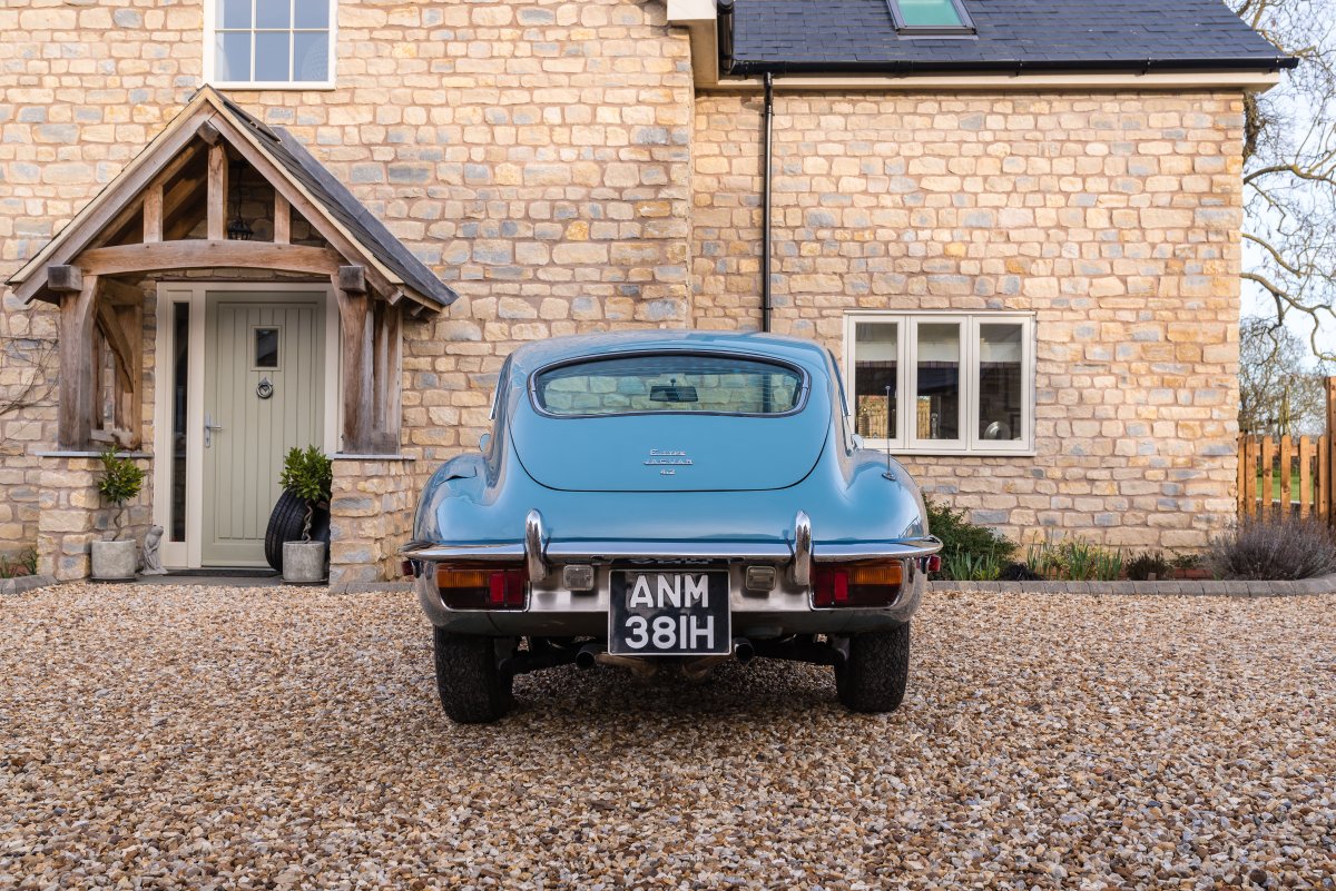 1969 Jaguar E-Type Series II 2+2 For Sale