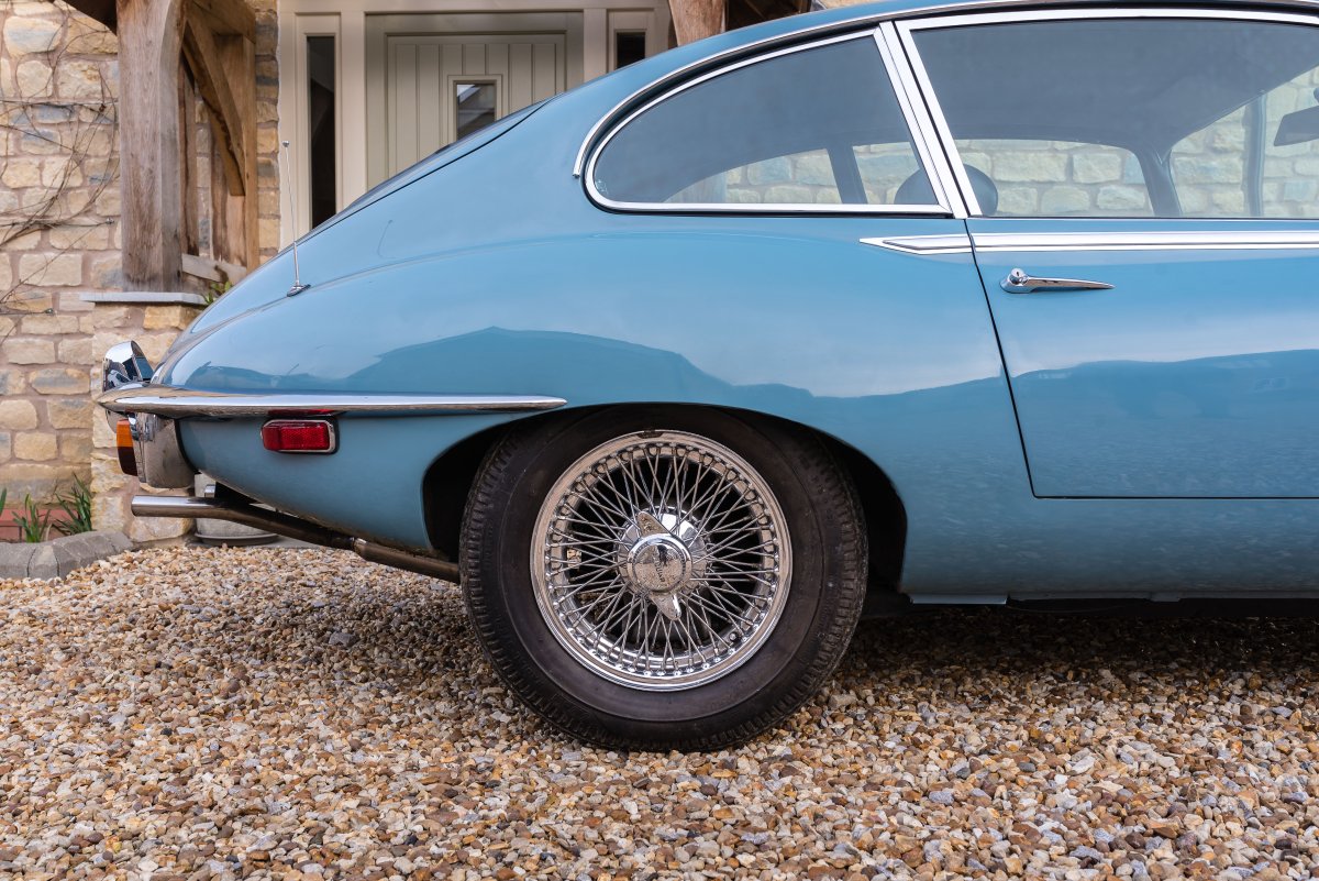 1969 Jaguar E-Type Series II 2+2 For Sale
