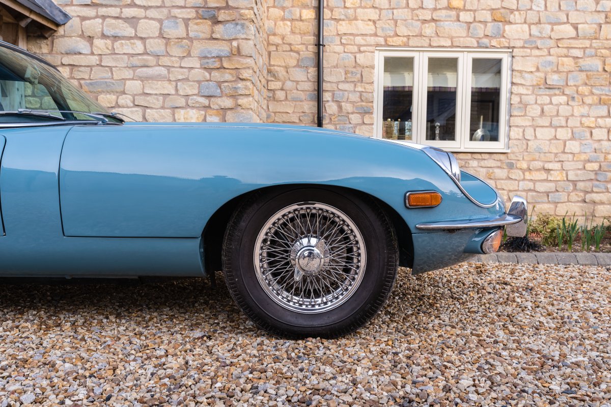 1969 Jaguar E-Type Series II 2+2 For Sale