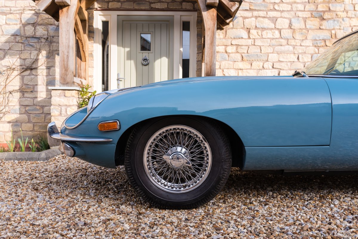 1969 Jaguar E-Type Series II 2+2 For Sale