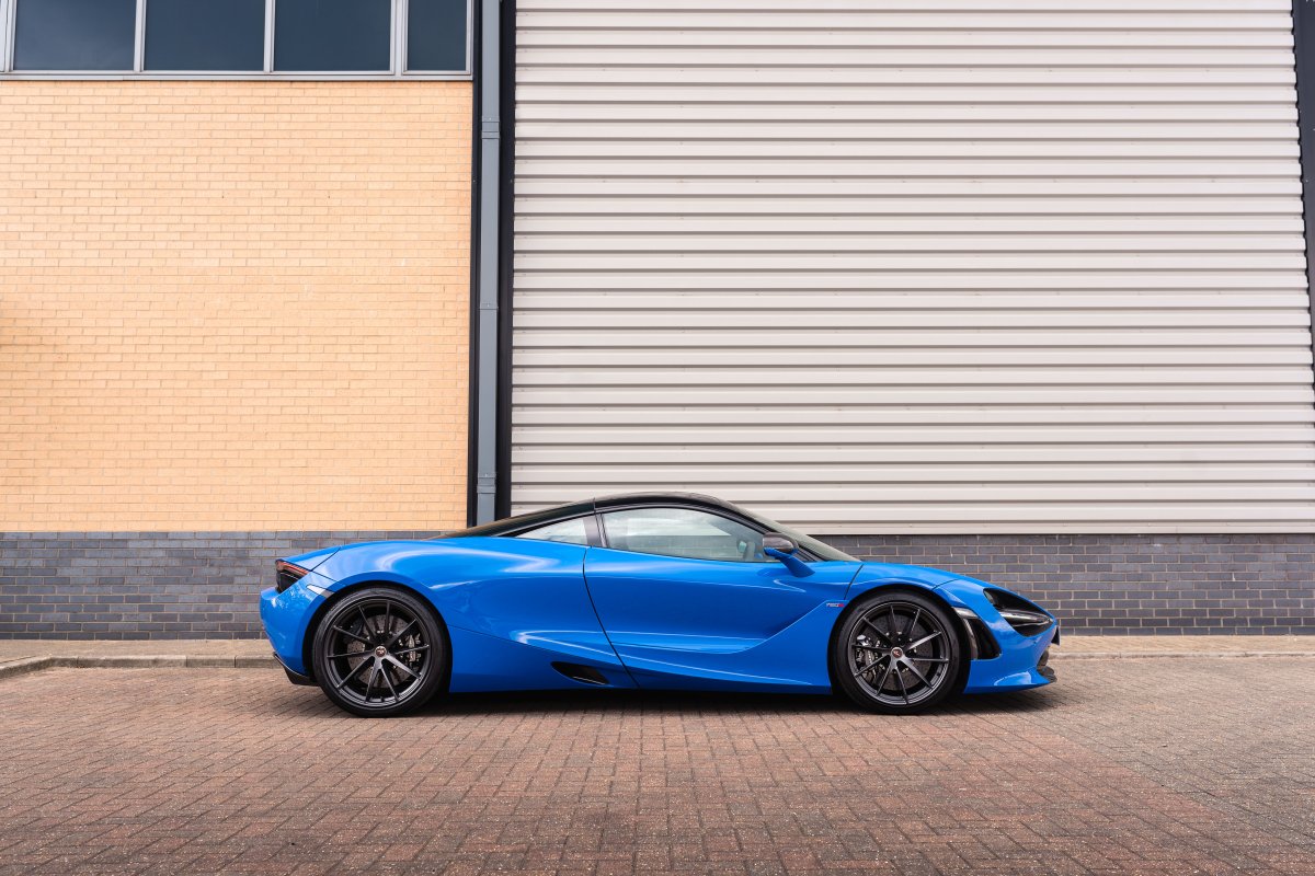 2017 McLaren 720S Performance For Sale