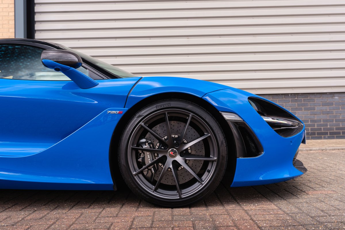 2017 McLaren 720S Performance For Sale