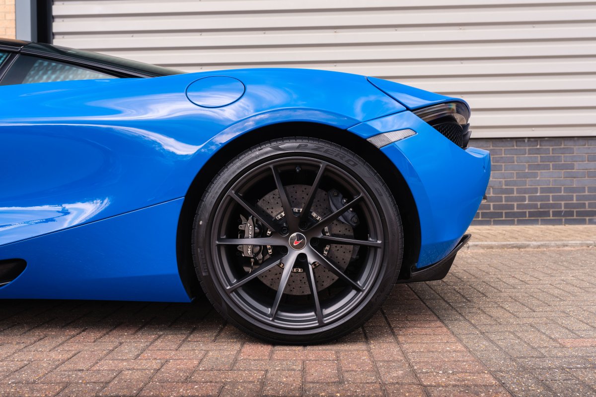 2017 McLaren 720S Performance For Sale